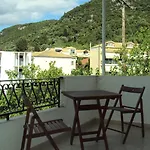 Πανσιόν Yasemi Βασιλική
