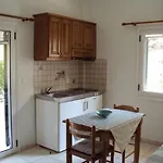 Yasemi Πανσιόν 3*