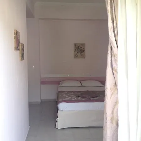 Yasemi Konukevi Vasiliki