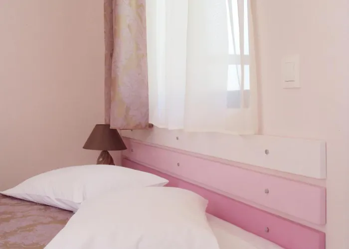 Yasemi Guest house 3*