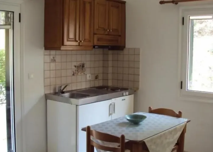 Yasemi Guest house 3*