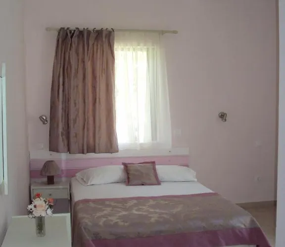 Yasemi 3* Vasiliki (Lefkada)